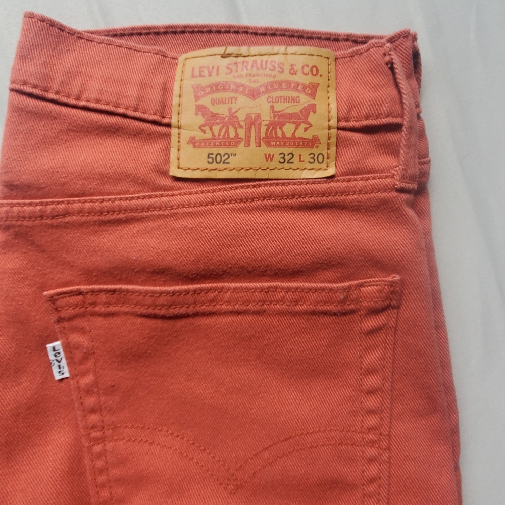 Levi's 502 Pants